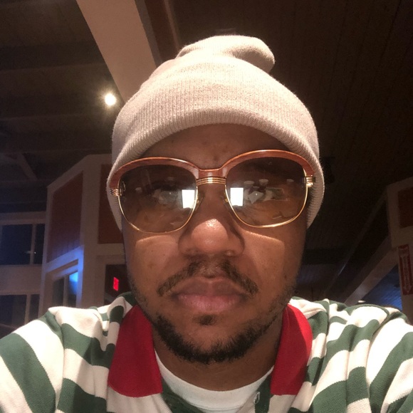 Meet your Posher, Duane - Picture 1 of 1